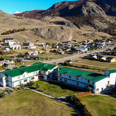 Hostel Pioneros Del Valle El Chalten Ngoại thất bức ảnh