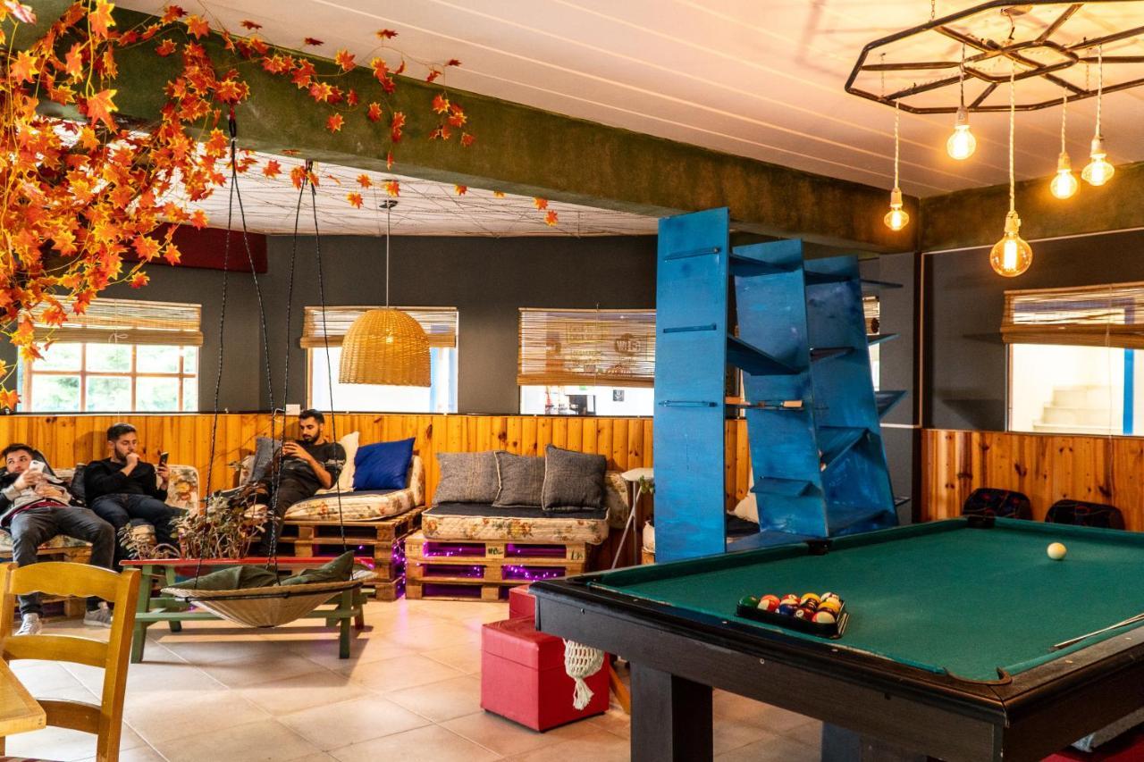 Hostel Pioneros Del Valle El Chalten Ngoại thất bức ảnh